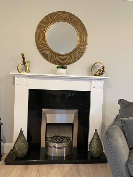 Entire Apartment , Centre Carrick on Shannon Kültér fotó